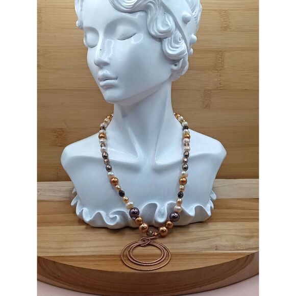 Vintage Chocolate and Copper Faux Pearl, Faceted Beads w 3 Circle Copper Pendant - Picture 3 of 6